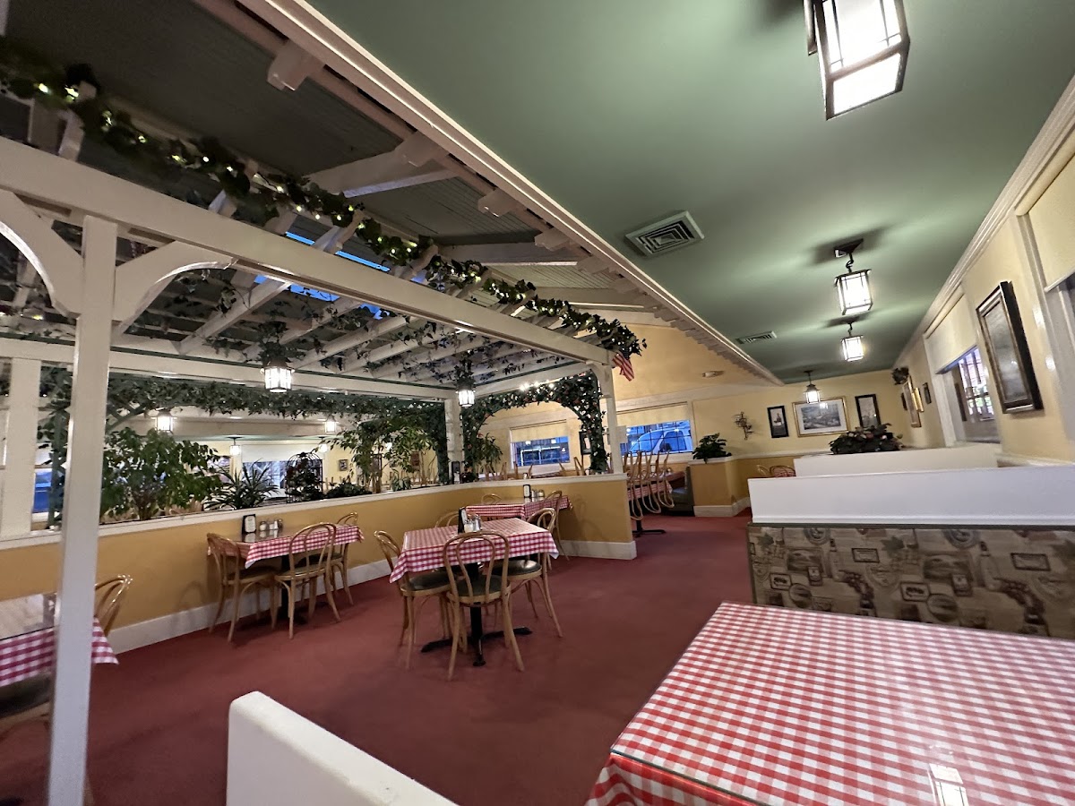 Ferraro's Spokane Valley